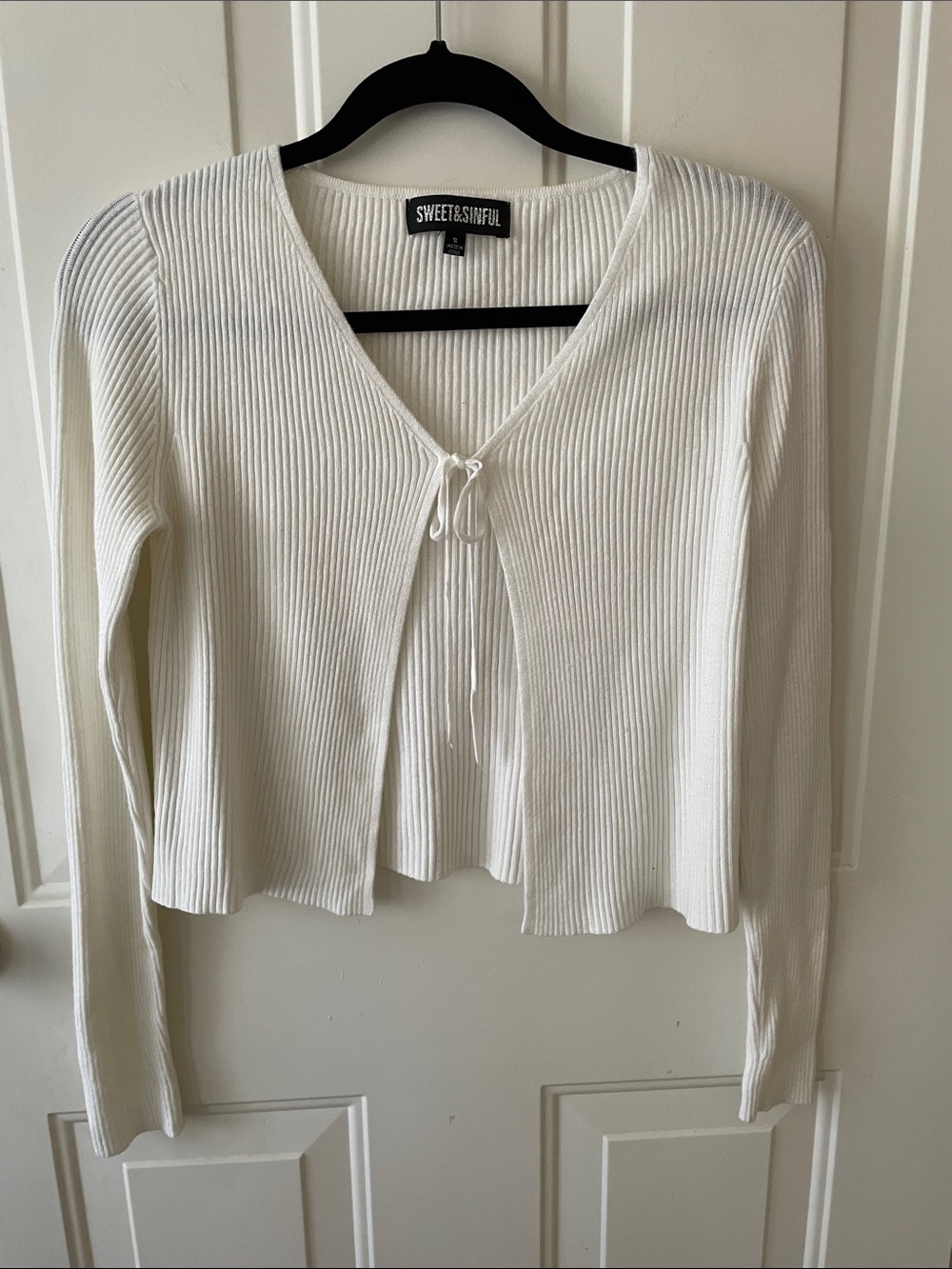 SWEET & SINFUL Ribbed Tie-Front V‑Neck Cardigan Casual Transition Piece